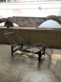 Poltrone Chaise-Longue Le Corbusier LC4 pelle ner