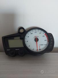 yamaha r6 strumentazione conta km