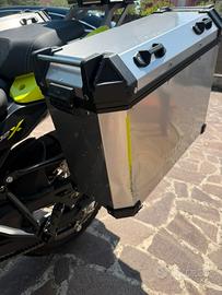 Tris valigie Benelli Trk 702X