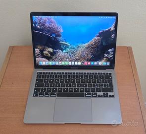 MACBOOK AIR M1
