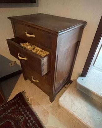 Cassettiera vintage in legno massello – 4 cassetti