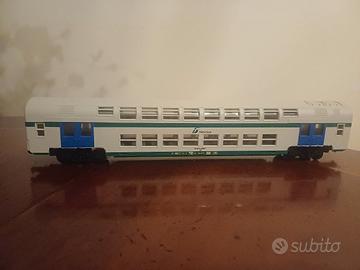 Carrozza Treno regionale Lima 