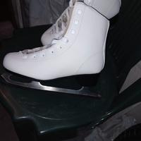 pattini da ghiaccio donna 