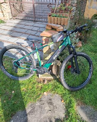Bicicletta Mountain-Bike, E-Bike nuova
