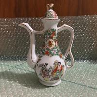 Teiera orientale ornamentale