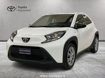 Toyota Aygo X 1.0 VVT-i 72 CV 5 porte Active ...