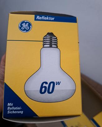 confezione nuova  di 10  lampadine E 27  60w