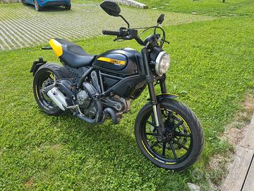 Ducati Scrambler - 2015
