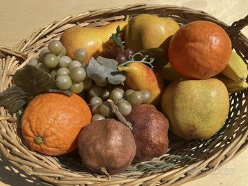 Cesto di frutta finta  in plastica