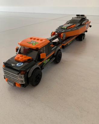 LEGO 60085 City 4x4 con motoscafo