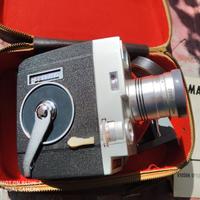 Cinepresa Magnon zoom 808