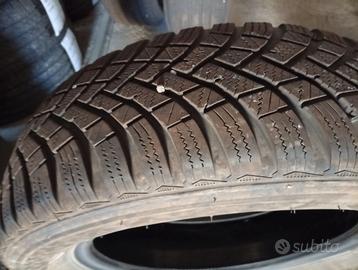 Gomme Invernali 175/65R14 Hankook W462 Panda Cross