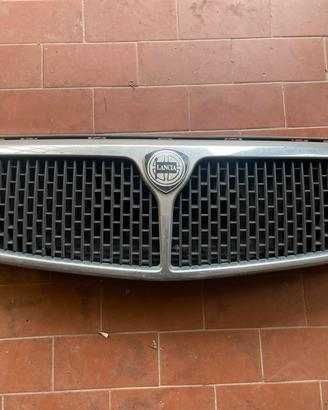 Mascherina lancia delta dedra