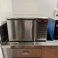 abbattitore di temperatura inox