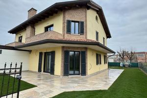 Villa bifamiliare Lusia [Cod. rif LUSI01VRG]