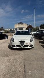 Alfa Romeo Giulietta 1.6 JTDm-2 105 CV Exclusive