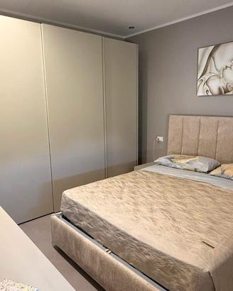 CAMERA DA LETTO PARI AL NUOVO