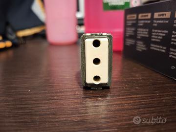 Presa Elettrica BTicino Magic 16A Modello 5119