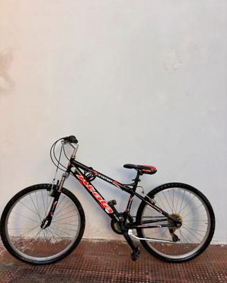BICI DA MOUNTAIN BIKE