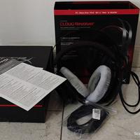 Cuffie HyperX Cloud Revolver con scocca alluminio.