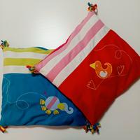 Cuscini IKEA per cameretta – colorati e pratici