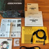 NIKON COOLPIX 990