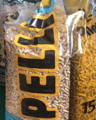 Pellet austriaco Pellix abete a1