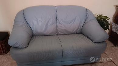 divano in pelle Celeste 