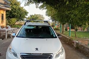 Peugeot 2008 anno 2015 1.6 Diesel
