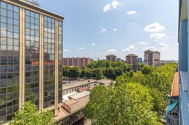 Attico / Mansarda di 72 m² con 2 locali a Sesto Sa
