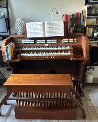 Organo elettronico
