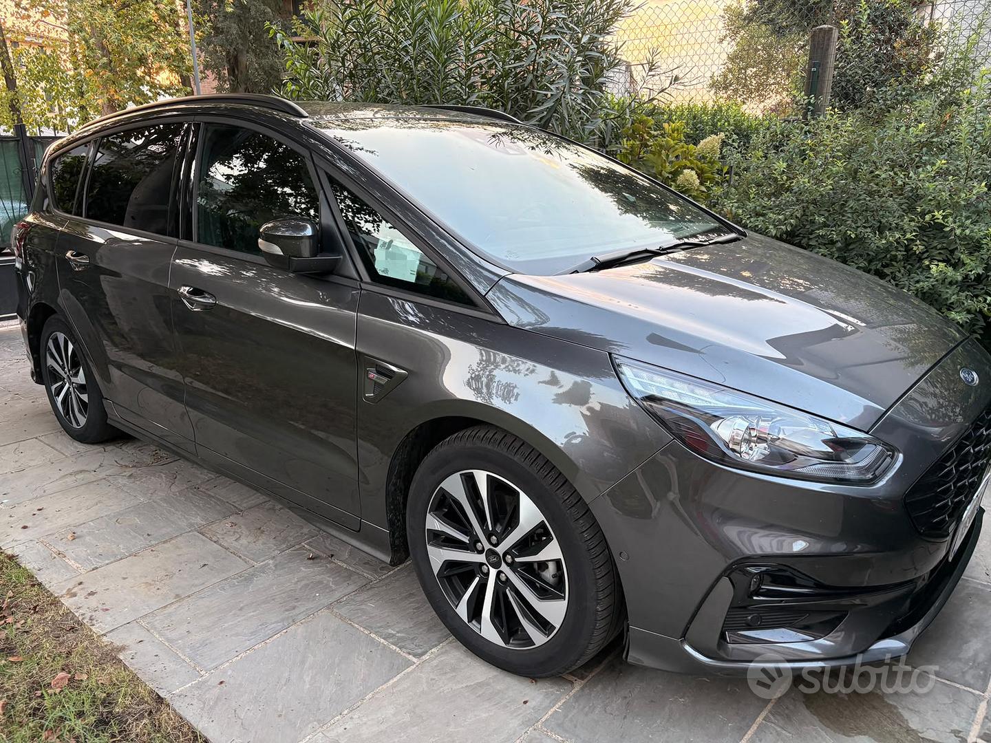 Ford S-Max 2023 photo 3