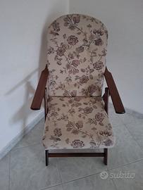 Poltrona in legno pieghevole 