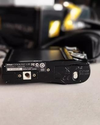 Nikon Coolpix L20 Digital Camera 10.0 MP