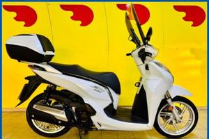 HONDA SH 300 i Finanziabile - Bianco - 23500