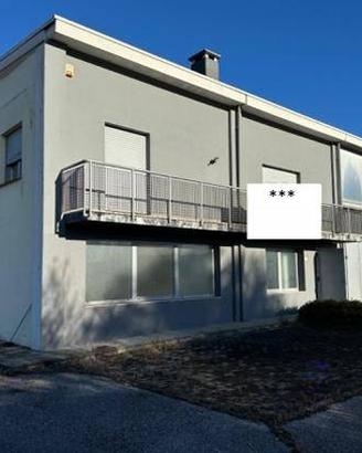 Immobile in asta di 1054 m² a Tavagnacco