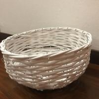 cesto rotondo in vimini bianco