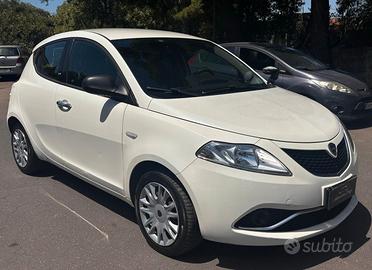 Lancia Ypsilon 1.2 69 CV 5 porte GPL Ecochic Silve