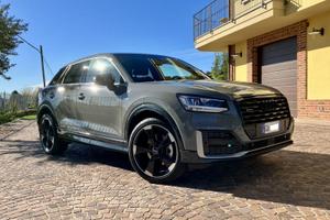 Audi Q2 35 TDI S tronic Identity Black 2020 GRIGIO