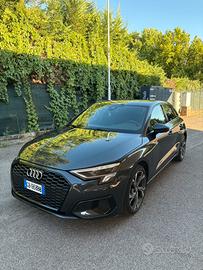 Audi A3 1.5 Mild Hybrid Business Advanced S tronic