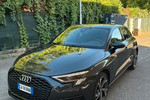 Audi A3 1.5 Mild Hybrid Business Advanced S tronic