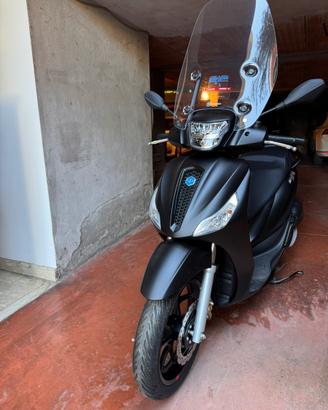 Piaggio Medley 150 Sport
