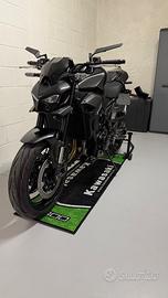 Kawasaki Z900 2025 nuova