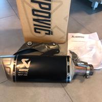 TERMINALE DI SCARICO SLIP-ON AKRAPOVIC YAMAHA MT 1