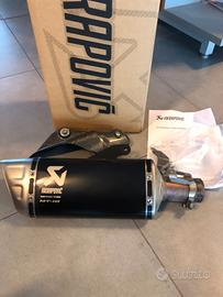 TERMINALE DI SCARICO SLIP-ON AKRAPOVIC YAMAHA MT 1