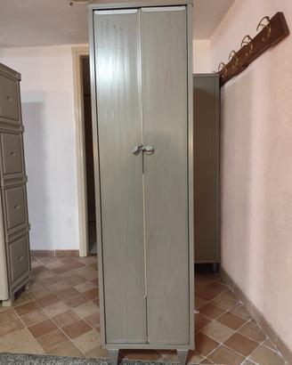 armadietto spogliatoio