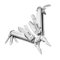 Multiutensile Leatherman Surge grigio