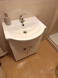 Mobiletto bagno