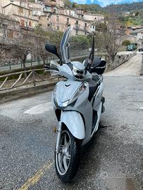 Honda SH 300 2019