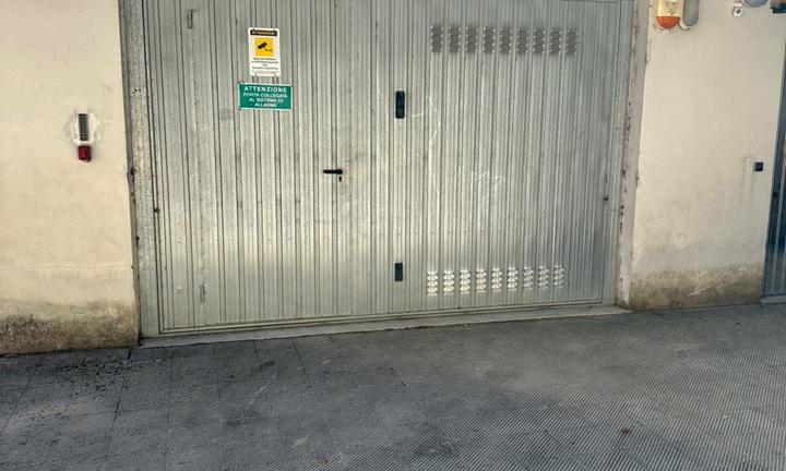 Garage 60mq Tolentino